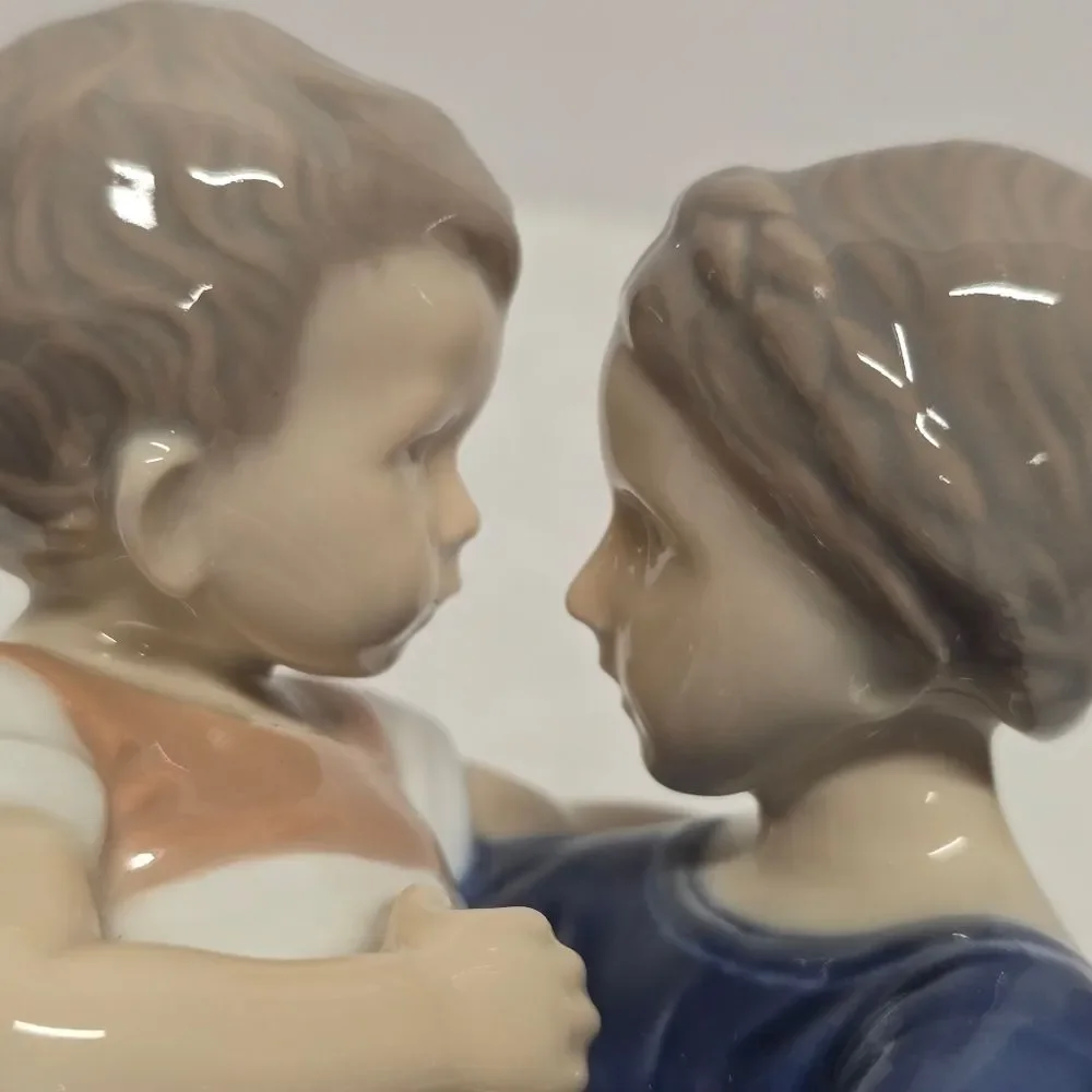 VTG Bing & Grondahl #1568 Danish Sister and Young Brother in Embrace Figurine